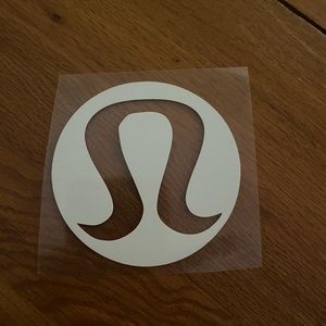 lululemon iron on